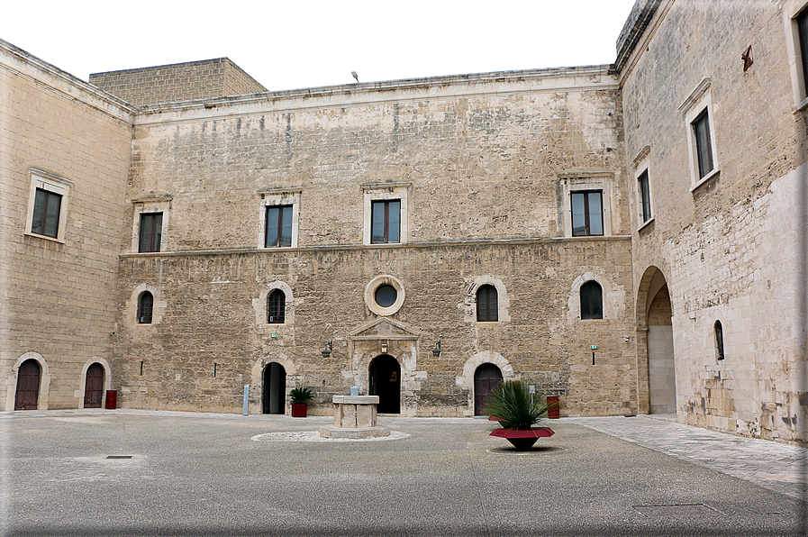 foto Castello Normanno Svevo